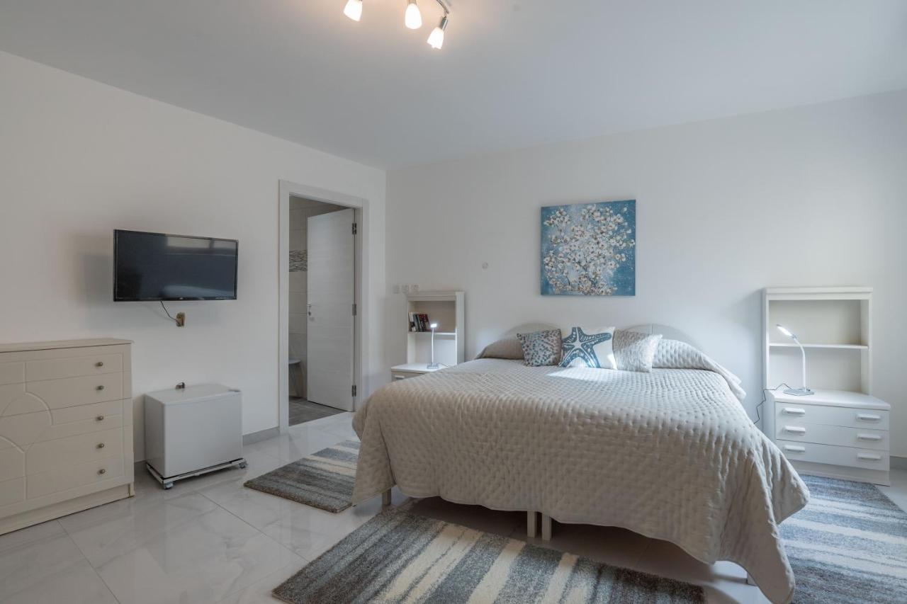 Bedrooms With Ensuite Bathrooms Homestay Sliema