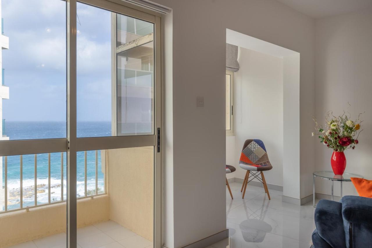 Homestay Bedrooms With Ensuite Bathrooms